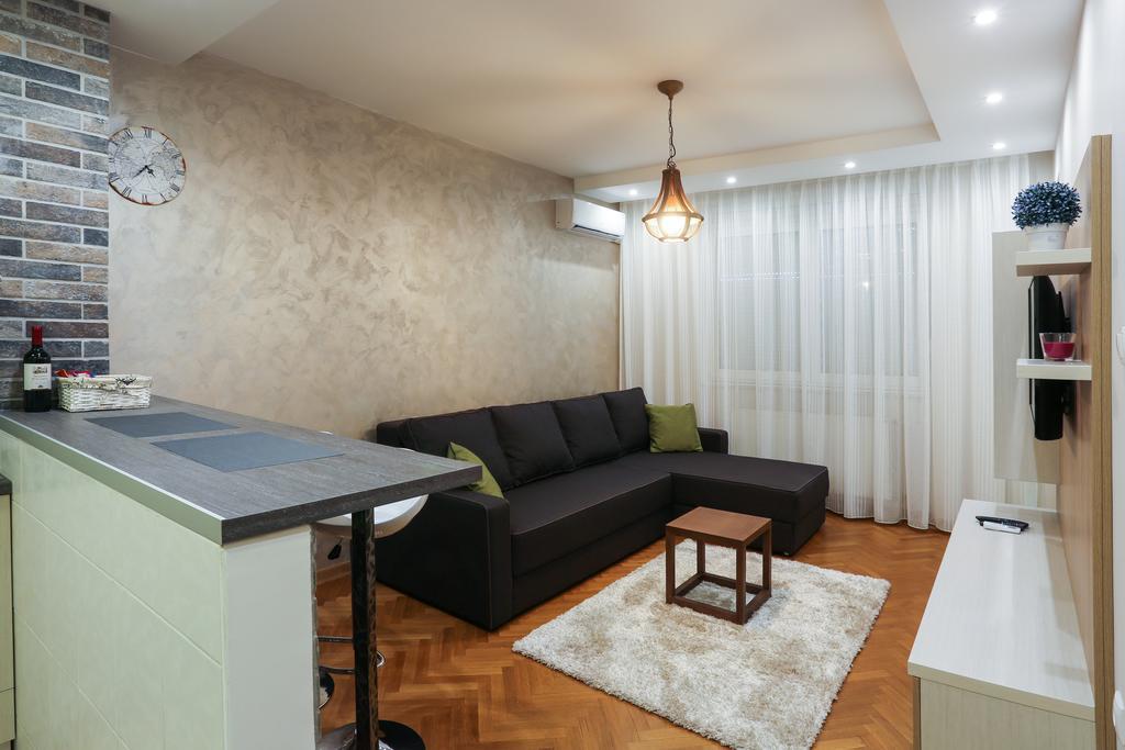 נובי סאד Apartment Promenada מראה חיצוני תמונה